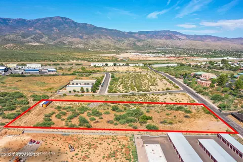 21 E Cottonwood St, Cottonwood, AZ 86326