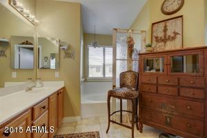1734 E Tremaine Ave, Gilbert, AZ 85234 photo 38