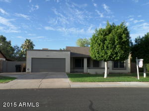 302 E Moore Ave, Gilbert, AZ 85234 photo 1