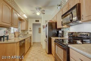 4811 E Avalon Dr, Phoenix, AZ 85018 photo 4