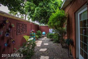 221 E Orange Dr, Phoenix, AZ 85012 photo 33