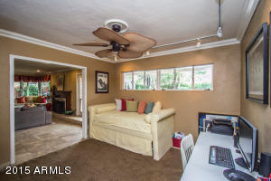 221 E Orange Dr, Phoenix, AZ 85012 photo 10