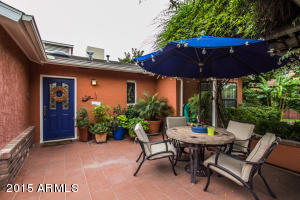 221 E Orange Dr, Phoenix, AZ 85012 photo 3
