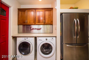221 E Orange Dr, Phoenix, AZ 85012 photo 25