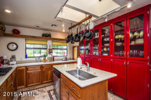 221 E Orange Dr, Phoenix, AZ 85012 photo 8