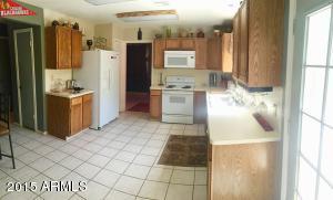 537 E Piute Ave, Phoenix, AZ 85024 photo 3