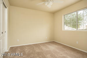 4150 E Graythorn Ave, Phoenix, AZ 85044 photo 17