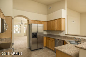 4150 E Graythorn Ave, Phoenix, AZ 85044 photo 4