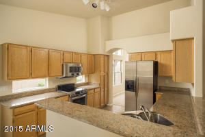 4150 E Graythorn Ave, Phoenix, AZ 85044 photo 6