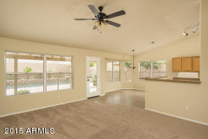 4150 E Graythorn Ave, Phoenix, AZ 85044 photo 7