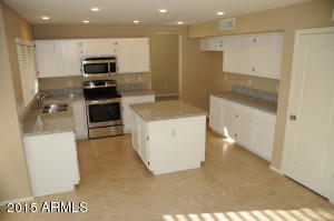 908 N Swallow Ln, Gilbert, AZ 85234 photo 6