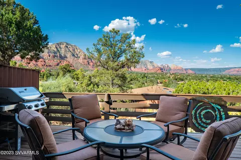 70 Calle Del Oeste, Sedona, AZ 86336
