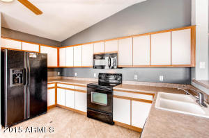 2982 E Morgan Dr, Gilbert, AZ 85295 photo 10