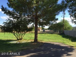 765 E Morgan Dr, Gilbert, AZ 85295 photo 3