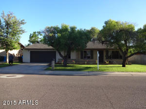 2201 W Maple Dr, Phoenix, AZ 85027 photo 1
