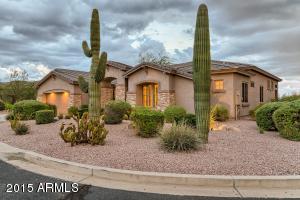 8739 E Menlo Cir, Mesa, AZ 85207 photo 2