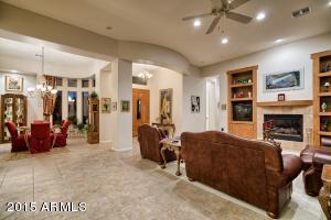 8739 E Menlo Cir, Mesa, AZ 85207 photo 11