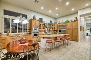 8739 E Menlo Cir, Mesa, AZ 85207 photo 19
