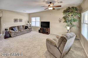 4123 E Pinto Ln, Phoenix, AZ 85050 photo 6