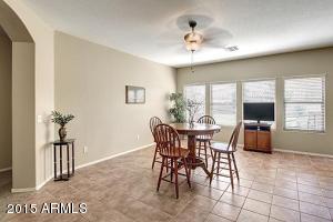 4123 E Pinto Ln, Phoenix, AZ 85050 photo 7