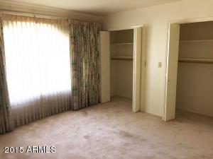 3216 E Minnezona Cir, Phoenix, AZ 85018 photo 8