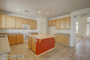 1425 S Silverado St, Gilbert, AZ 85296 photo 6