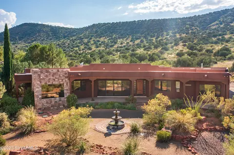 99 Los Coyotes Trl, Sedona, AZ 86351