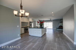 238 E Surrey Ave E, Phoenix, AZ 85022 photo 8