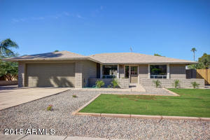 238 E Surrey Ave E, Phoenix, AZ 85022 photo 2