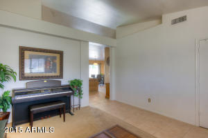 1672 E Redfield Rd, Gilbert, AZ 85234 photo 6