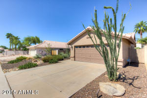 1672 E Redfield Rd, Gilbert, AZ 85234 photo 1