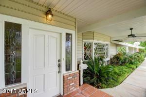 1841 E Berridge Ln, Phoenix, AZ 85016 photo 2