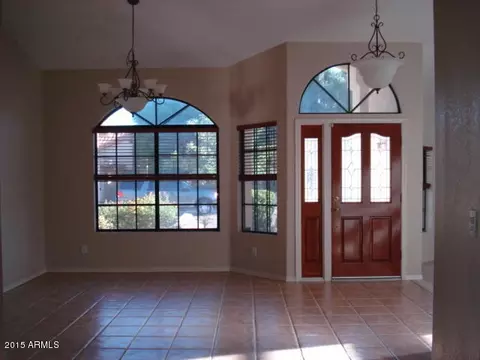 420 E Hearne Way, Gilbert, AZ 85234 photo 2