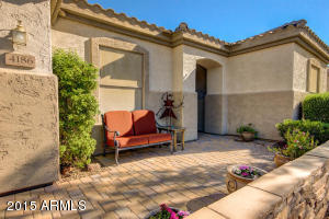 4186 E Carob Dr, Gilbert, AZ 85298 photo 3