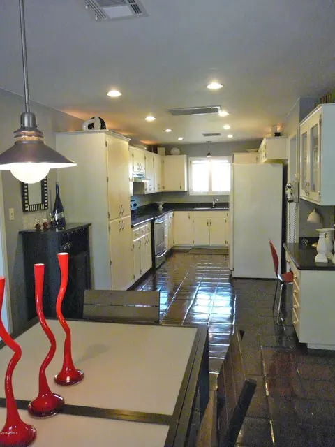 1228 E Nicolet Ave, Phoenix, AZ 85020 photo 10