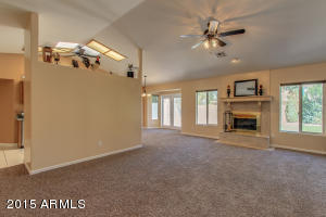 708 E Appaloosa Rd, Gilbert, AZ 85296 photo 4