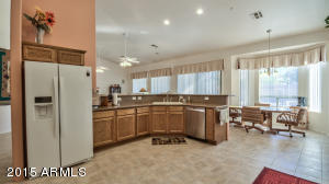 7734 E Russell Cir, Mesa, AZ 85207 photo 11
