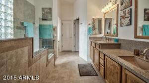 7734 E Russell Cir, Mesa, AZ 85207 photo 4