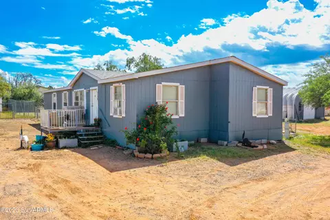 11330 E Oak Grove Ln, Cornville, AZ 86325