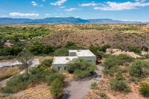 10650 E Saddle Rock Rd, Cornville, AZ 86325