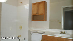 514 W Comstock Dr, Gilbert, AZ 85233 photo 13