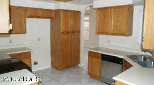 514 W Comstock Dr, Gilbert, AZ 85233 photo 9