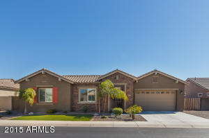 3139 E Warbler Rd, Gilbert, AZ 85297 photo 1