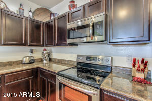 929 S Pheasant Dr, Gilbert, AZ 85296 photo 5