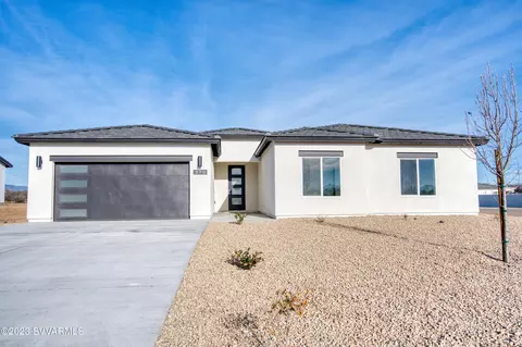 378 Homestead Pkwy, Camp Verde, AZ 86322