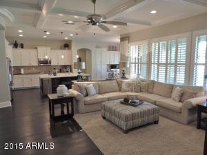 608 Elgin St, Gilbert, AZ 85295 photo 1
