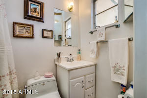 1228 Echo Ln, Phoenix, AZ 85020 photo 22