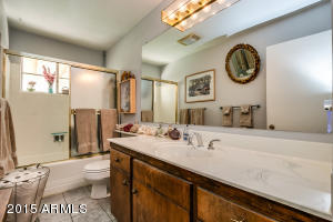 1228 Echo Ln, Phoenix, AZ 85020 photo 27