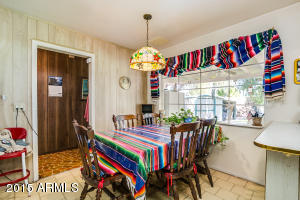 1228 Echo Ln, Phoenix, AZ 85020 photo 9