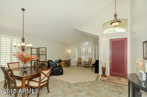 538 E Brookwood Ct, Phoenix, AZ 85048 photo 3